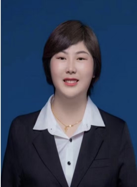 刘玲